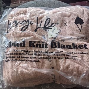Lounge life cloud knit throw blanket